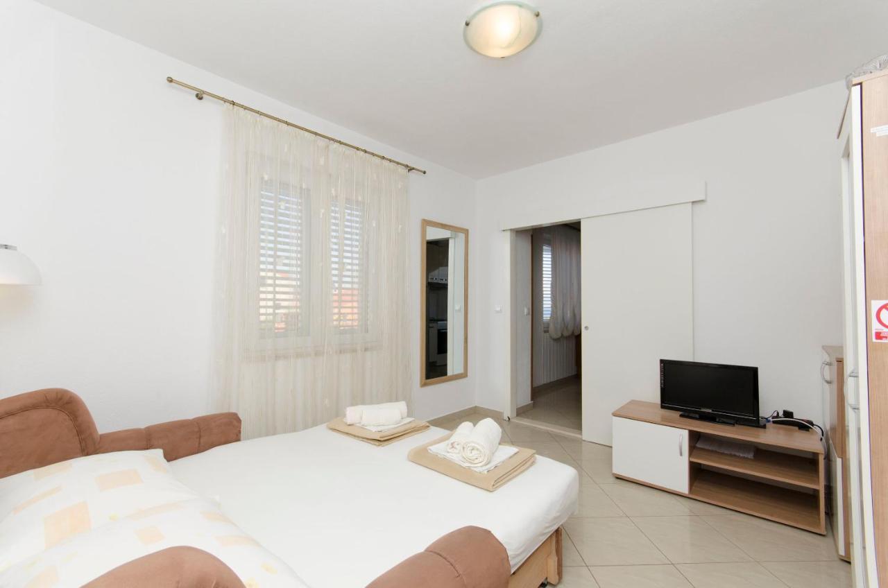 Apartments Banic Postira Kültér fotó